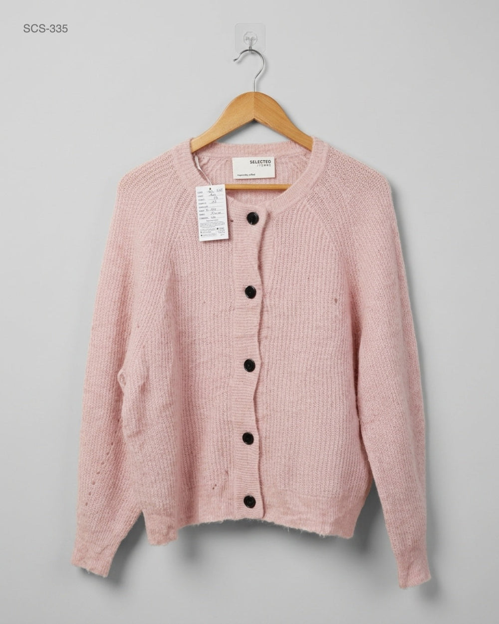 Selected Femme (SCS-335)