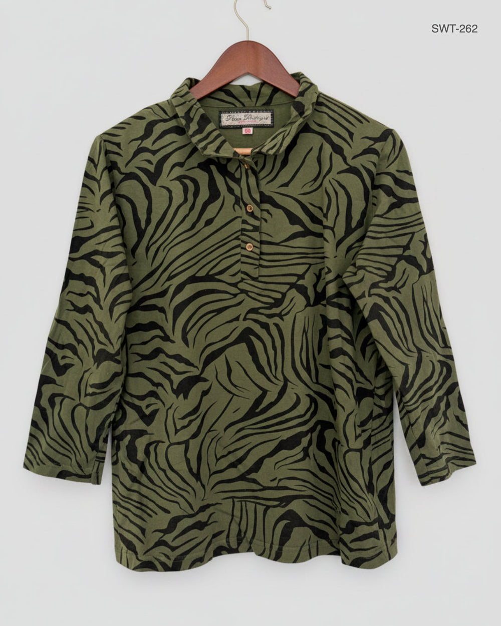 Paka Boutique (SWT-262)