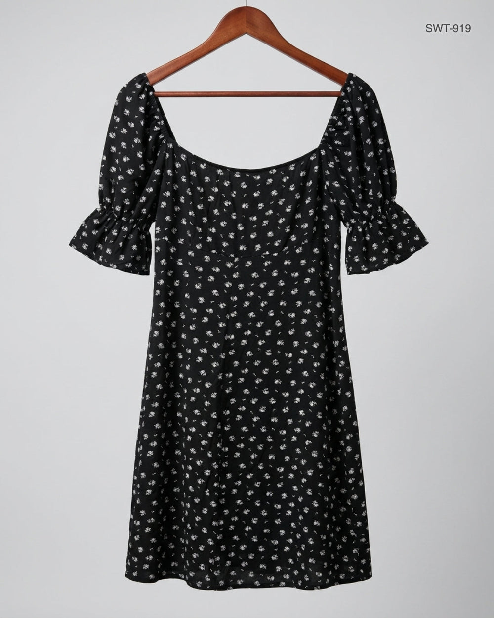 Boohoo (SWT 919)